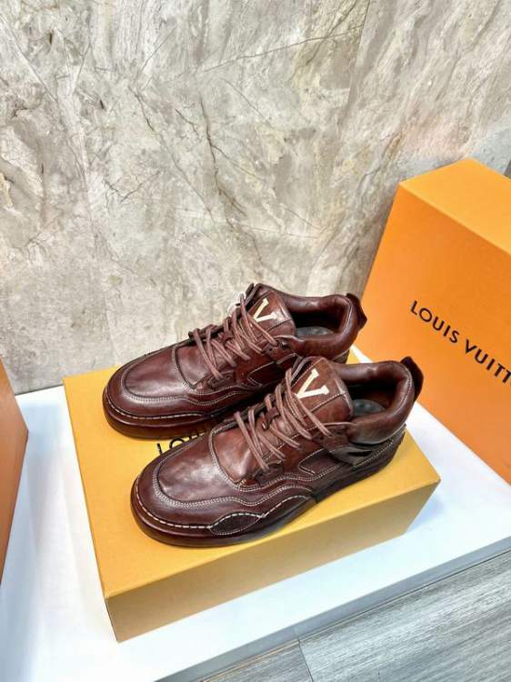Picture of Louis Vuitton Shoes _SKULVsz39-44mnf030213499